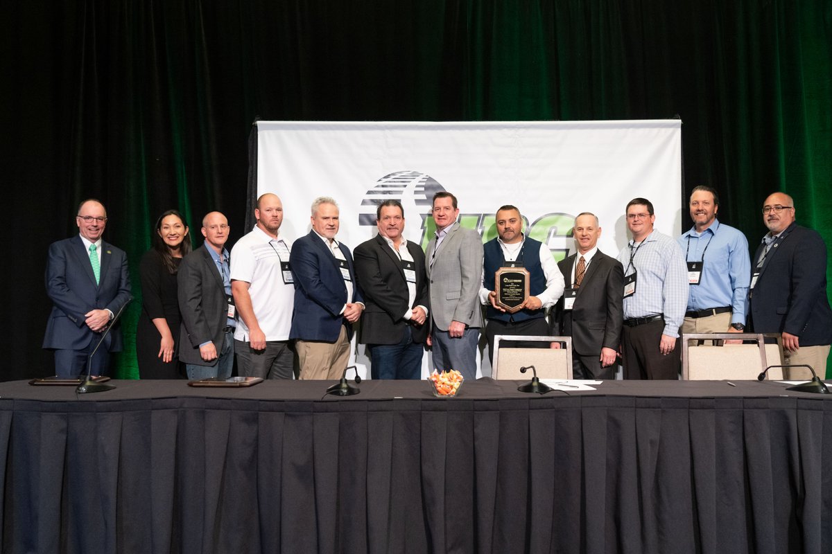 StacyWitbeck's tweet photo. Drumroll, please! We are excited to share that the Mid-Coast Extension of the UC San Diego Blue Line Trolley has been awarded @theNRC 2021 Large Project of the Year. The team was proud to accept the award at the annual conference last week. @herzogcompanies @SkanskaUSA @SANDAG https://t.co/AgEh6xHLZR