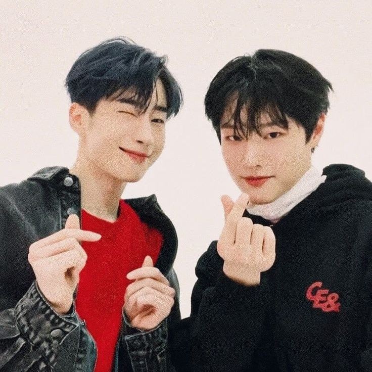 vntitIed's tweet photo. SEUNGZZ !!!

"Chapter 6"

Bener bener lagi stuck, i hope chapter ini masih bisa ngehibur kalian :(

#seungzz #swoo #syoun #youn #woo

https://t.co/FKkusxS8bU https://t.co/Oh9ZxC3rIb