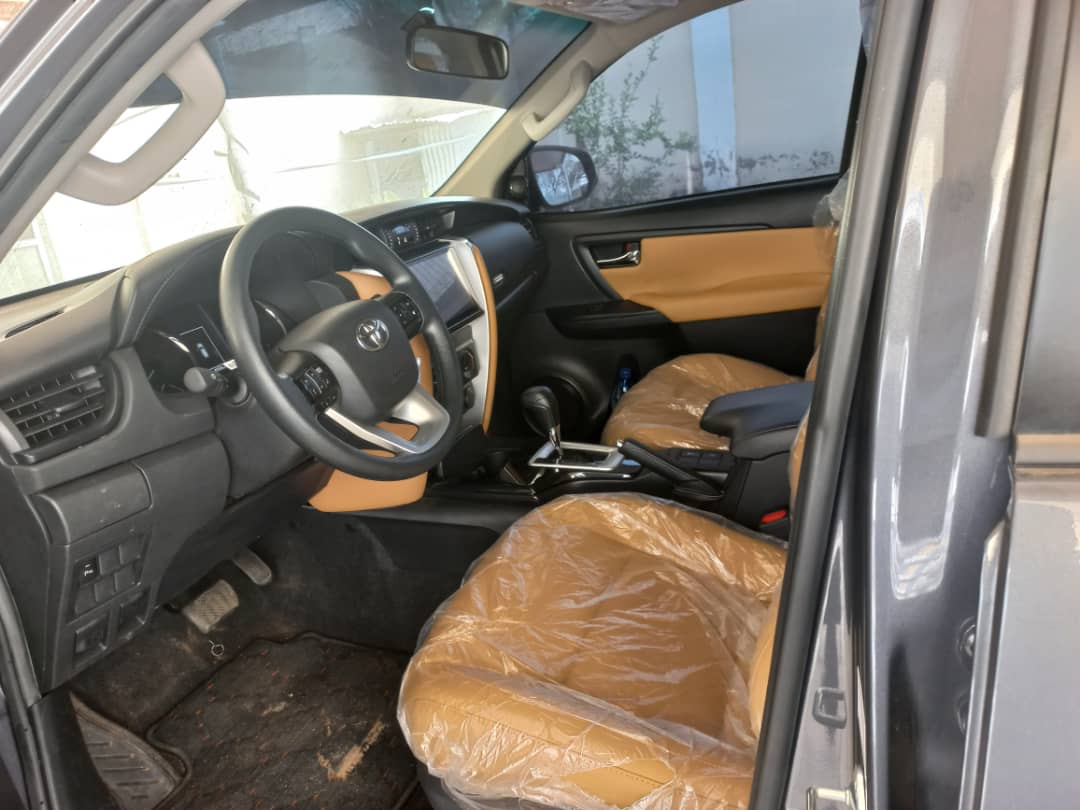 AutosAmg's tweet photo. 2020 Toyota Fortuner brand new is available in Niger State 💥₦24m💥 WhatsApp number 09054917783 https://t.co/sqV5SWkLfV