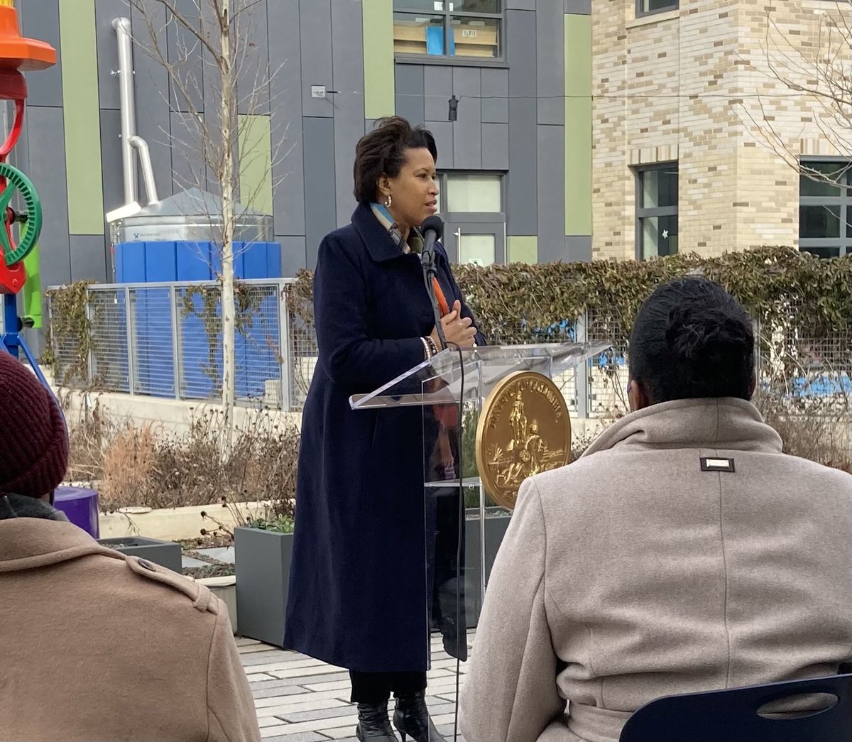 So much excitement—so much JOYOUSNESS ⁦@MayorBowser⁩ announcement of a cash transfer pilot for new mothers! It’s a good day in DC when we innovate to build #strongfamiles ⁦@MarthasTableorg⁩ ⁦@_DCNEXT⁩