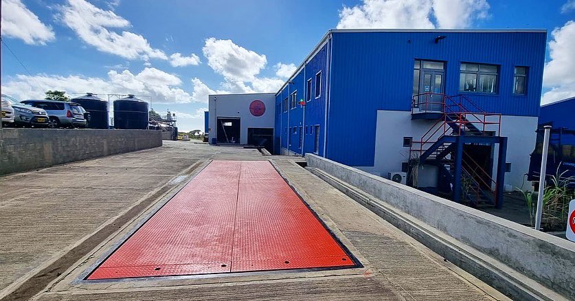Renegade_Rum's tweet photo. Fresh coats of paint, serviced vehicles and a few touch-ups, give the Distillery a ‘brand new’ feel as we anticipate the start of 
harvesting and milling next week. https://t.co/jVhHy3xME9