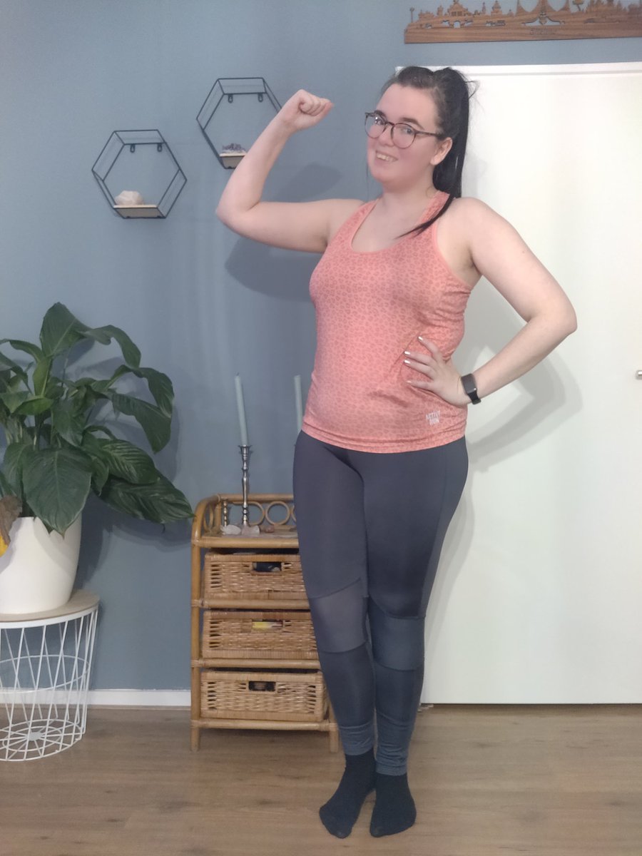 Sport outfitje is binnen. Woensdag mag ik beginnen bij de FysioFitness!