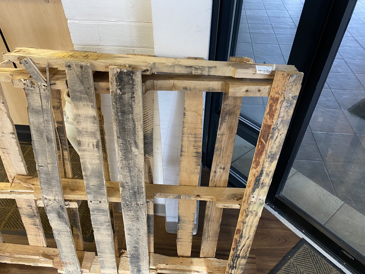 2ndRowWrestling's tweet photo. Got a delivery at work today on a pallet, and laughed when I saw the company name 🤣.  @HeyHeyItsConrad @bruceprichard #PalletesRUs https://t.co/aAPsmTvsT9
