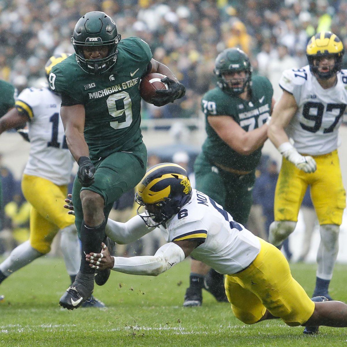 Barstool U tweet media