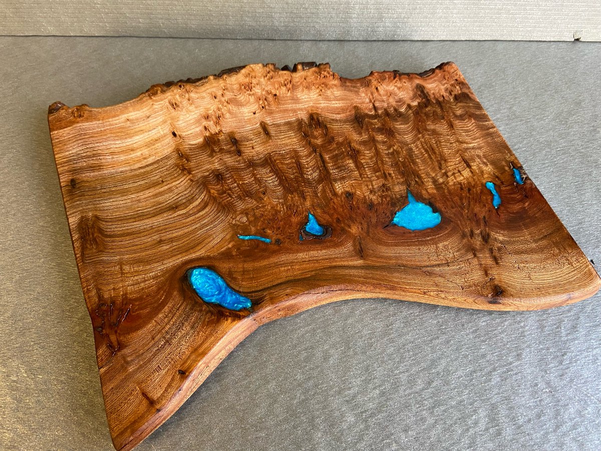 northcountryken's tweet photo. Selection of my work #handmade #woodworking #northumberland #rivertables #cheeseboards #charcuterieboards #workshop #showroom https://t.co/DNT6n4ta1Q