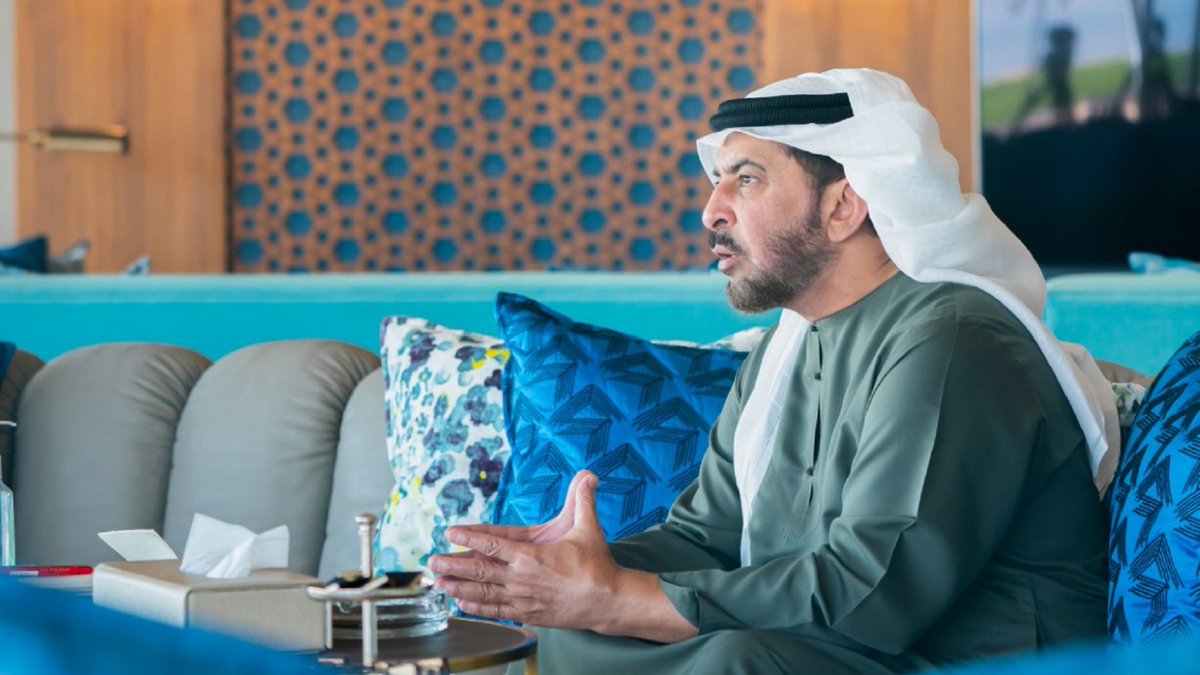 sharjah24's tweet photo. #HamdanbinZayed chairs #AlDhahraHoldings BM https://t.co/JFggiJG5wV
#Sharjah24 https://t.co/BgIcXrIuhh