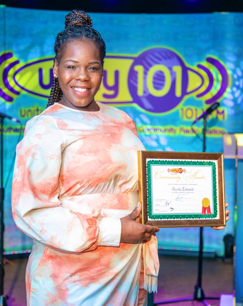 edwards_keesha's tweet photo. On Saturday I was honoured with a #Community #Award for 10+ years voluntary contributions at @Unity101FM presenting @VibrantVibes 😊 Feeling so privileged &amp; proud to be apart of the #Unity family - which does great work in my local community #Southampton https://t.co/a3MwHIj56Y