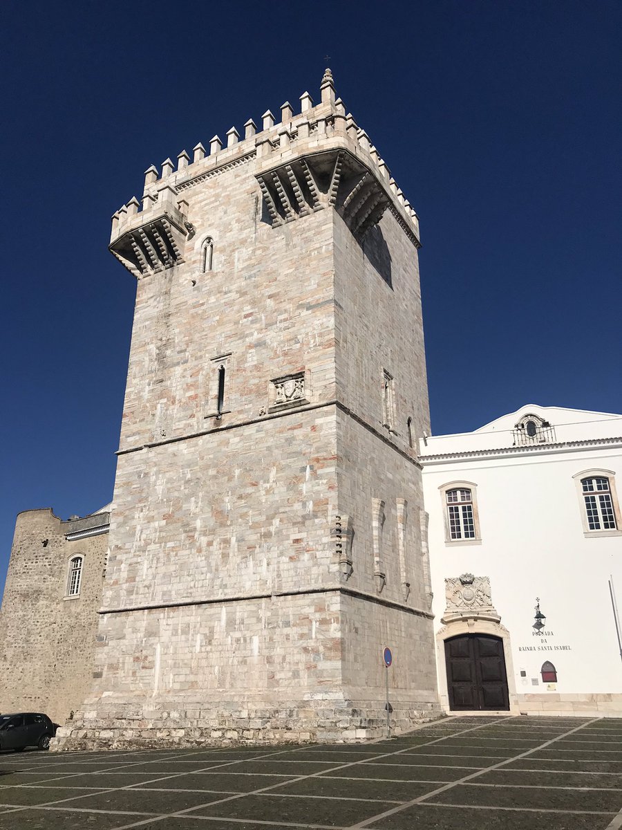 iberismos's tweet photo. Estremoz ❤️ Alentejo @VisitAlentejoEs https://t.co/YlhSqfcXNG
