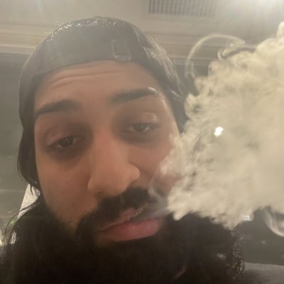 kakdaddyy's tweet photo. #NewProfilePic https://t.co/8Ptgp9aRCA