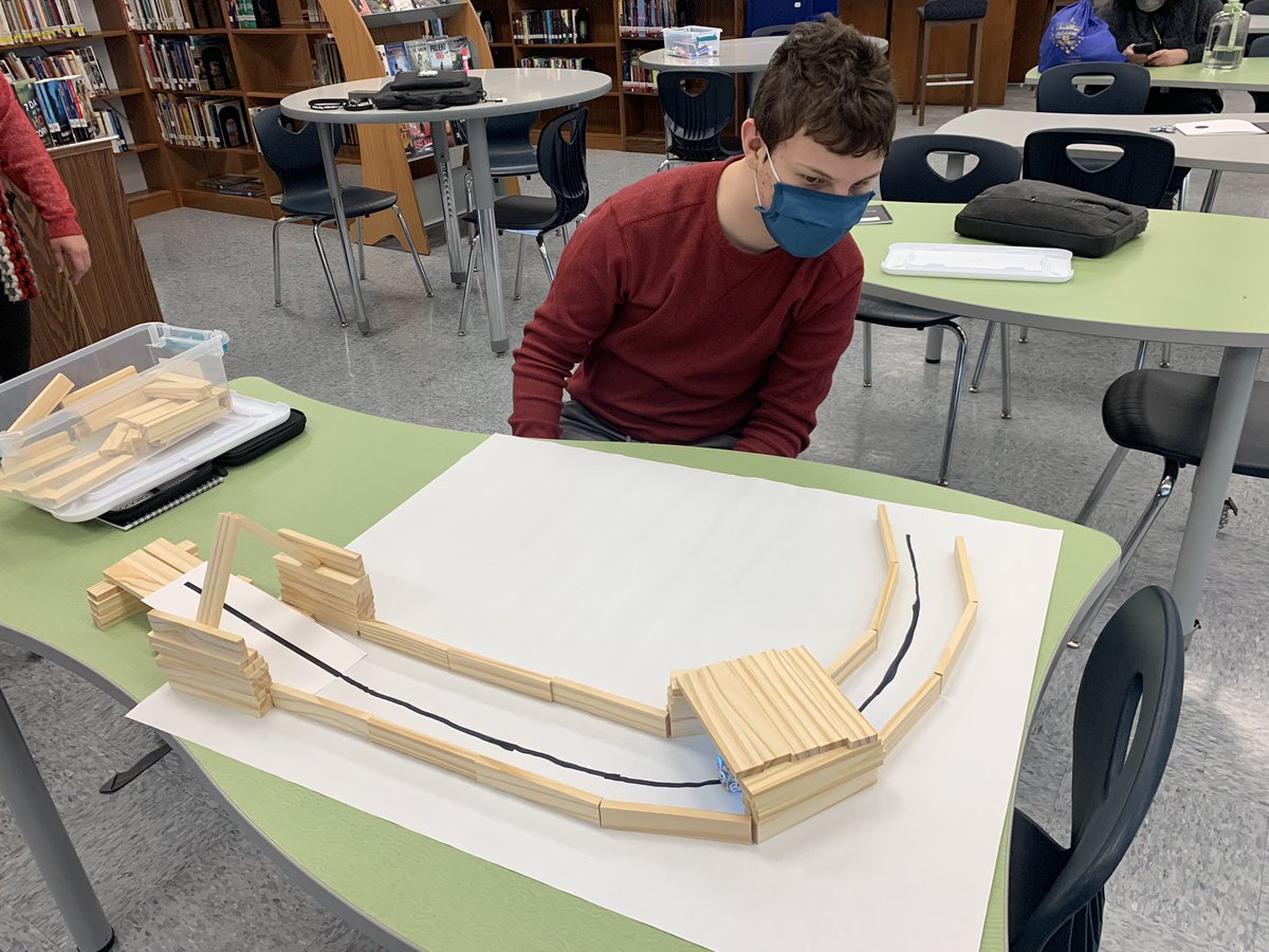 eking8274's tweet photo. Today we added ramps to our @Ozobot Keva tracks and got pretty fancy…@AmesChiefs #cccrocks https://t.co/dIqlqNUotH