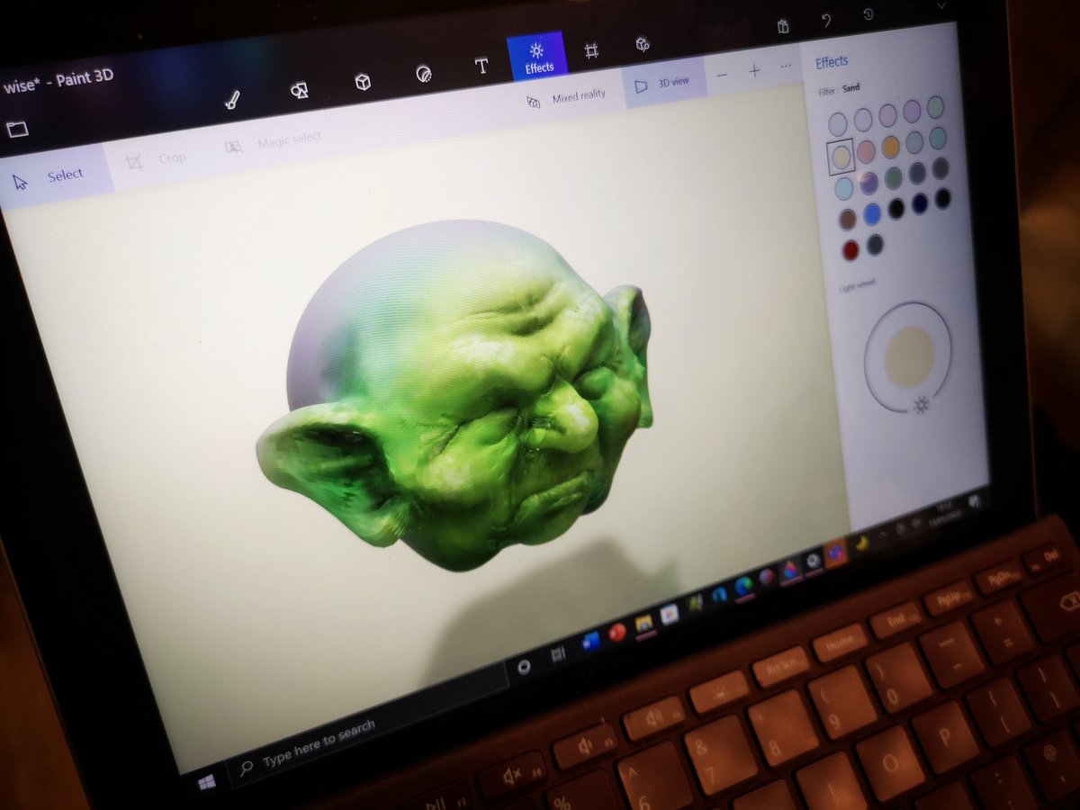 Kercal's tweet photo. Did a demo for my students and it came out better than I anticipated :) Mr Wise: bit of #SculptGL, bit of #Paint3D :)
#madewithmicrosoft #createdonsurface @windows @panos_panay https://t.co/Kgv1anIMj3