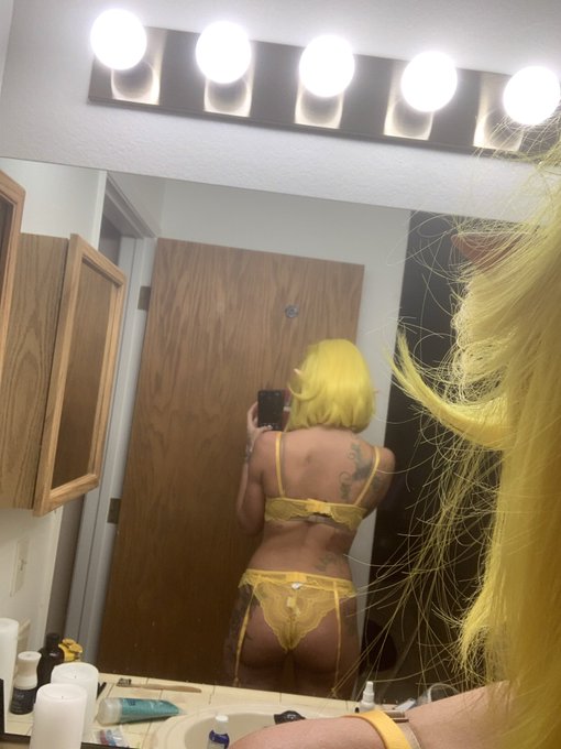 Getting ready for a shoot! #cosplayer #COSPLAYMODE #cosplayersofinstagram #cosplayhot #cosplayelf #sexyelf<a href="/tag/cosplayer"class="tags">#cosplayer</a><a href="/tag/cosplaymode"class="tags">#COSPLAYMODE</a><a href="/tag/lingerie"class="tags"><span>#lingerie</span></a><a href="/tag/booty"class="tags"><span>#booty</span></a><a href="/tag/bathroom"class="tags"><span>#bathroom</span></a><a href="/tag/cosplayersofinstagram"class="tags"><span>#cosplayersofinstagram</span></a>