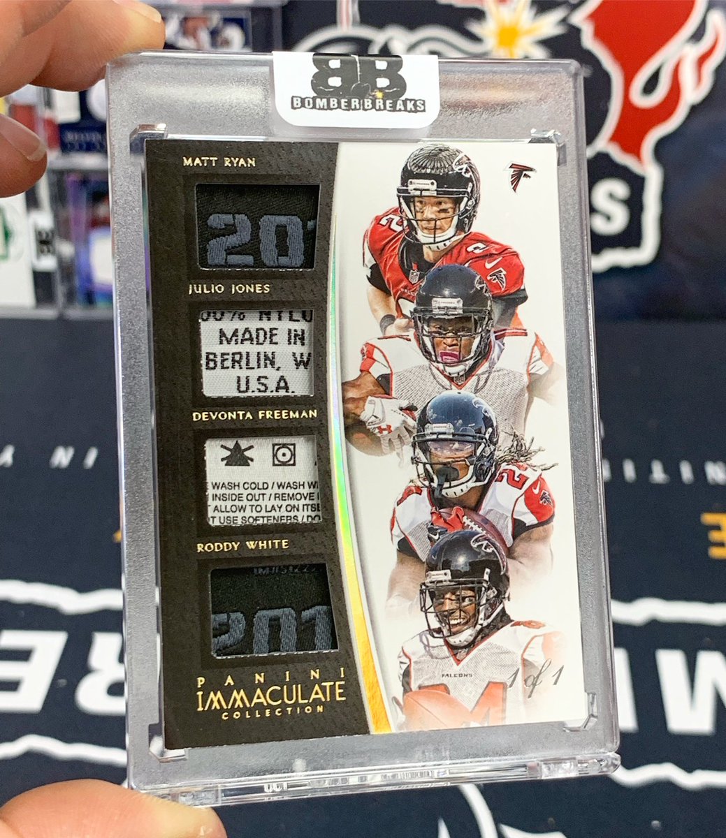 BomberBreaks's tweet photo. Sick Quad Laundry Tag 1/1 pulled from our @bomberbreaks Ignition Football breaks!
Matt Ryan, Julio Jones, Devonta Freeman and Roddy White! π₯π₯π₯
@PaniniAmerica
#boom #whodoyoucollect #1of1 #falcons #atlanta #football #laundrytag #groupbreaks #thehobby #nfl #immaculate https://t.co/DUqLEfm9tf
