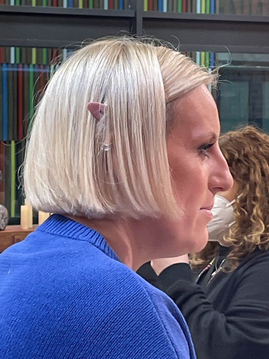 StephLunch's tweet image. One of the camera operators on the show noticed something unusual about me today…. 

I can’t work out what though….