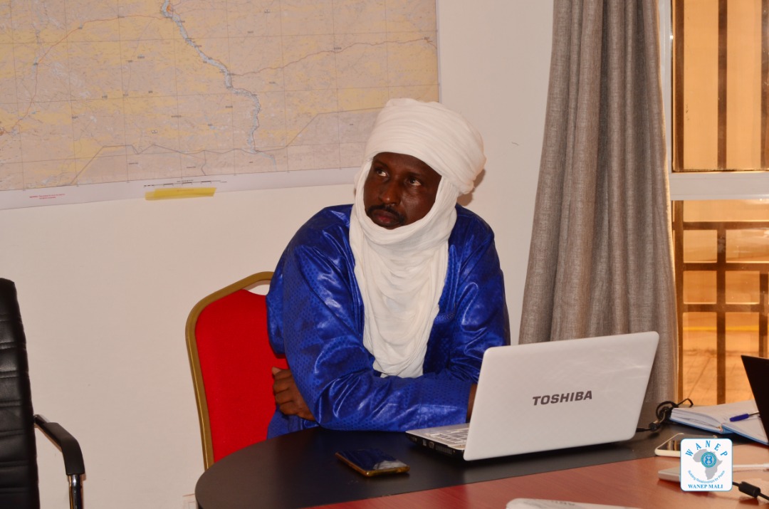 wanepmali's tweet photo. 12 Jan. 2022| 🎈Engagement Communautaire ⤵️
A Travers une session interactive @wanepmali  et Adam Smith International Mali 🇲🇱 ont organisé une planification trimestrielle ce mercredi à siège de #ASI sis à la cité du Niger.
#GSF
#TissonsDesRelatilnsPourLaPaix
#ABM
@WANEP_Regional https://t.co/QgMCngRj6r