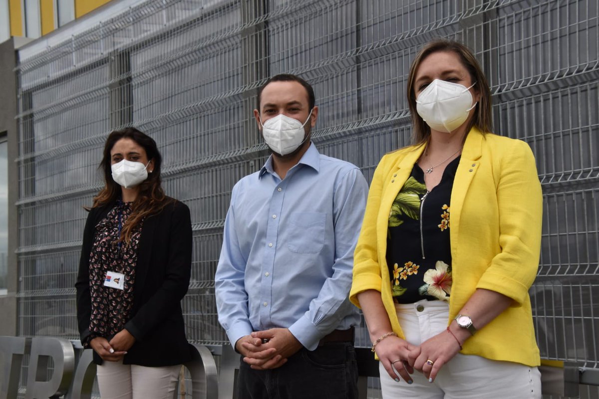 Senda_gob's tweet photo. Directores Regionales y equipo directivo de @Senda_gob visitan obras del centro CIP-CRC Sename de la Región de Los Lagos que se inaugurará próximamente. Este centro permitirá ampliar nuestra cobertura de tratamiento y rehabilitación del consumo de alcohol y otras drogas. https://t.co/XI5wUkEFDv
