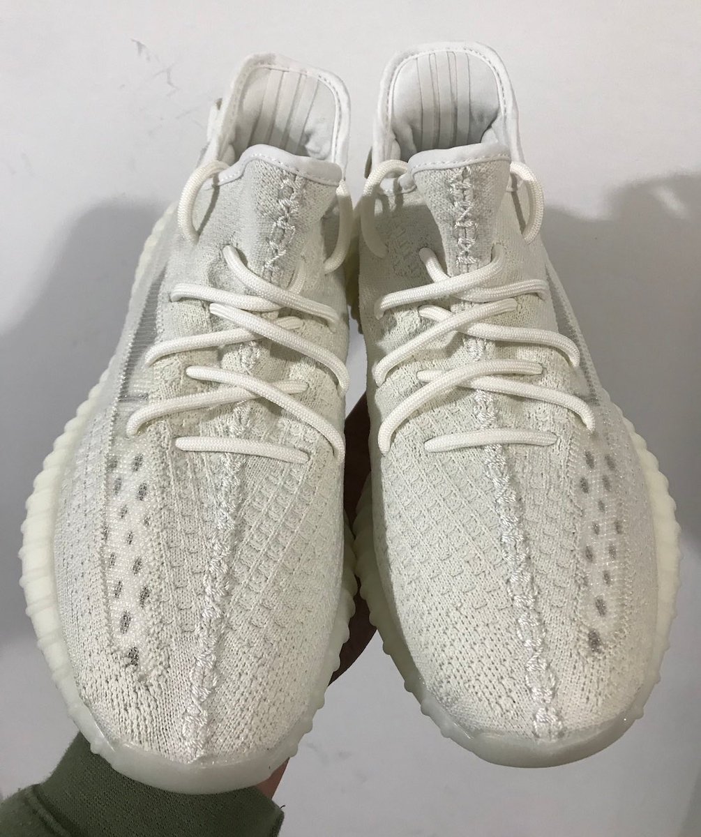nicekicks's tweet photo. Close-up with the adidas Yeezy Boost 350 V2 “Pure Oat.” 💨 https://t.co/Bzkf1iU3fc