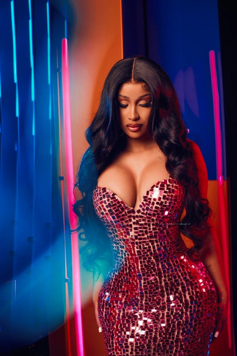 cardibz's tweet photo. WE LOVE YOU CARDI https://t.co/GVKO1eEeUt