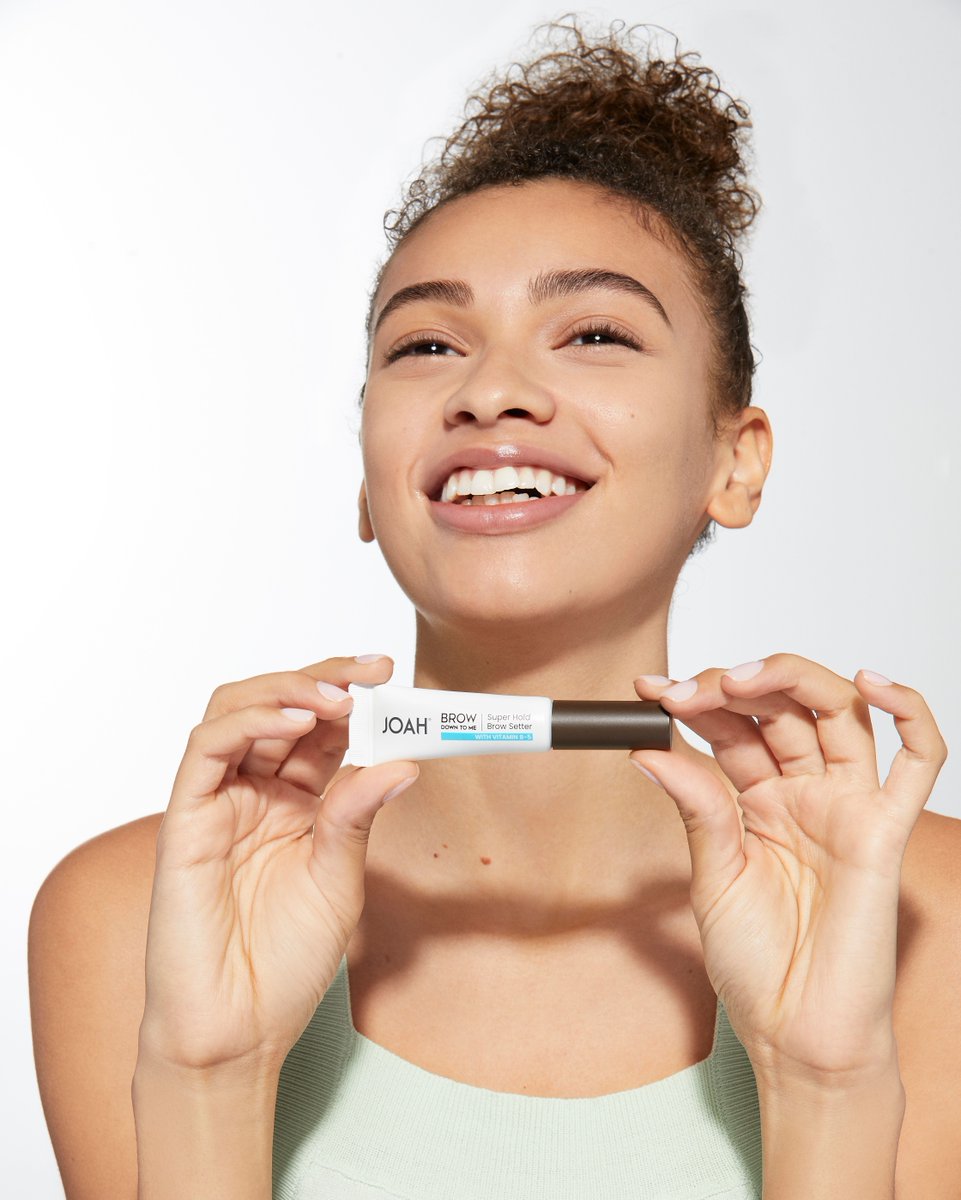 Joah_beauty's tweet photo. Gorgeous, gorgeous girls love Super Hold Brow Setter Gel 💗 Fluff and lock your brow shape in place with our new clear gel on https://t.co/Jg5dCpiZuS #brow #browgel #fluffybrows #browshaping #instabrow #BrowSetter https://t.co/lJ9hHqjhPC