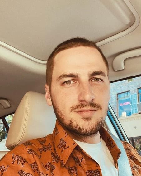 btrscomfort's tweet photo. selfies 💗📸 https://t.co/6w7uxN16Zb