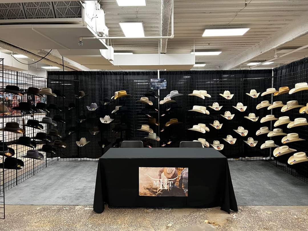 MasterHattersofTexas tweet media