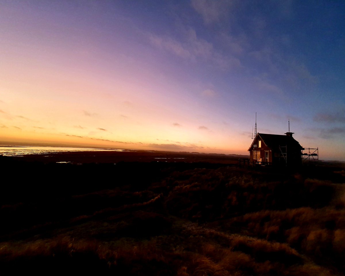 Nog eventjes een rondje om op West. #seinpaalhuisje #Terschelling