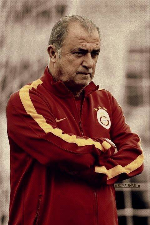 BgrSLR's tweet photo. Bir günde kral olmadık,
Bir günde tahttan inmeyiz!  @fatihterim https://t.co/WjMUqftpJk