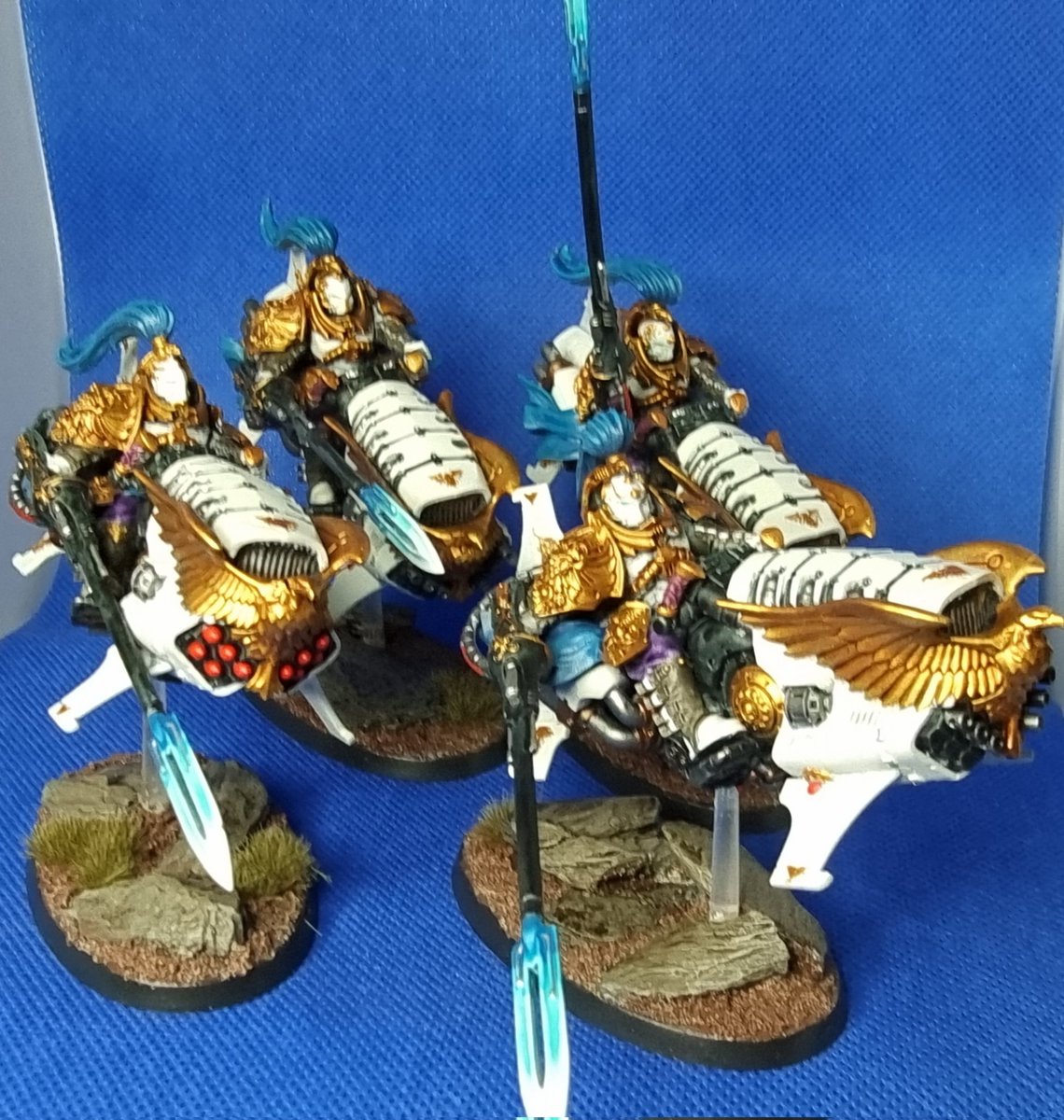 PaintsPirate's tweet photo. #miniaturepainting #40k #jetbikes are cool π https://t.co/lrecI9pl5m