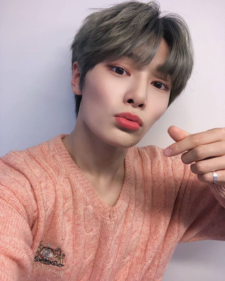 mazesaurus's tweet photo. THIS OR THAT
by: @streamforjg 

I.N’s voice is so precious 스트레이 키즈 아이엔 #I_N #아이엔 #스트레이키즈아이엔 #アイエン @Stray_Kids https://t.co/lZ4G9NPfmg