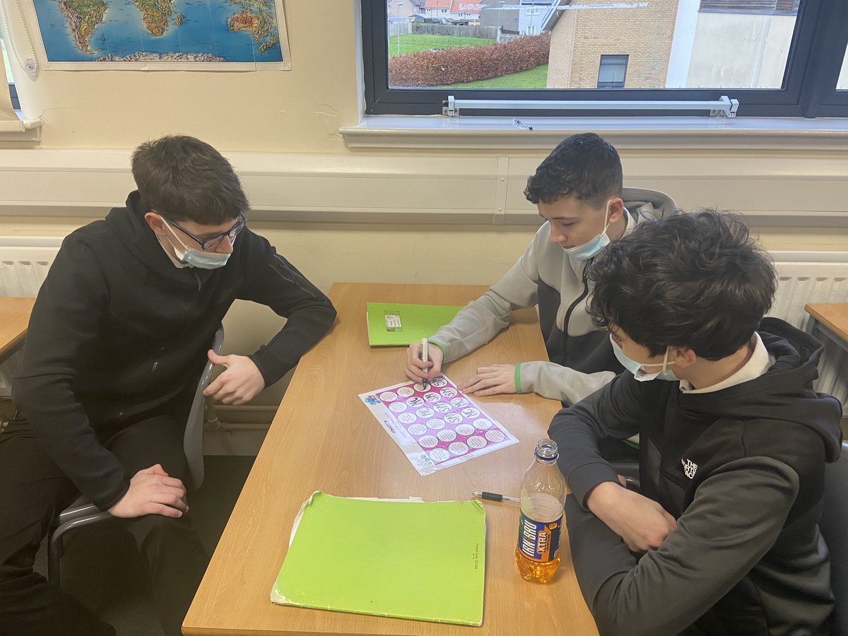 social_sahs's tweet photo. Geography Connect4 revision with S3 today - helping to prepare everyone for their upcoming unit test! 

#classroomgames #makinglearningfun #geography #socialsuperstars #teamworkmakesthedreamwork @StAndrewsHS https://t.co/iHsyOZriTy