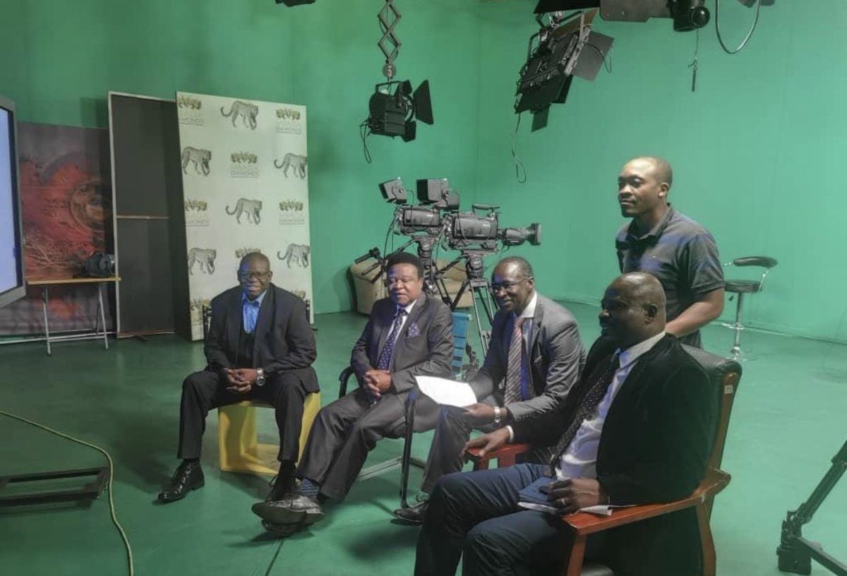 daddyhope's tweet photo. .@ZBCtv Studios for AFCON😂

Zimbabwe was the first country together with Nigeria to have television in Sub-Saharan Africa.

Today it is the only country in Africa with 1 television station.

We are fighting this stain on our country, that is why we say #NoToMwonzora and #March26 https://t.co/IB1iOQPoxl