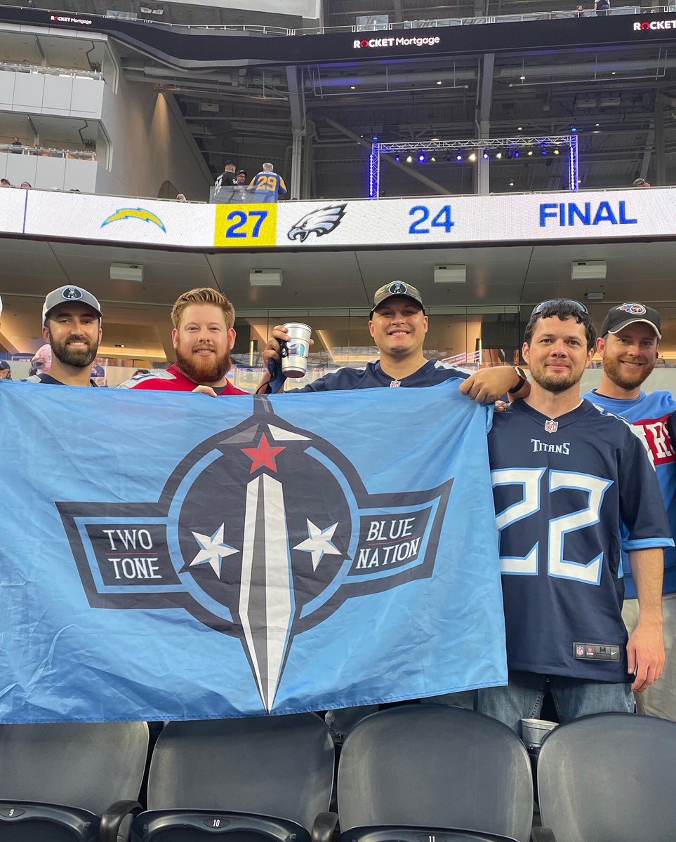 TTBN_Tailgates's tweet photo. If anyone wants a TTBN Flag we only have 5 remaining! Shipping out Saturday! $30 that includes $5 shipping cost already! Dm or comment if you want one. ⚔️🔥⚔️
#Titans #TitanUp #NFL #Nashville #Tennessee #TTBN https://t.co/YVOgdhq3iI