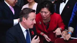 smartysue's tweet photo. Funny how MSM using the pic of the ‘ spy’ standing near @jeremycorbyn but not this one - strange that @BBCPolitics @SkyNews @Channel4News https://t.co/0ocz3qDsEF
