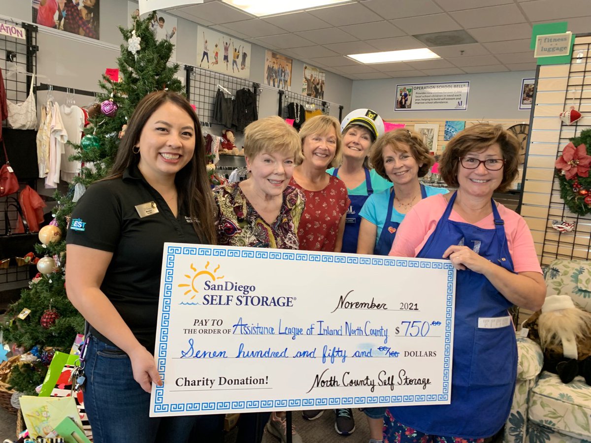 SMMiniStorage's tweet image. San Diego Self Storage is officially wrapping up our 2021 Community Giving Project with this last donation to the Assistance League of Inland North County! sandiegoselfstorage.com/blog/community…