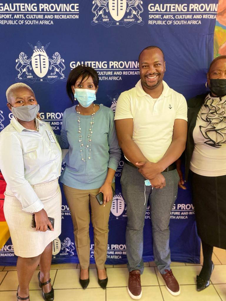 GozaLuke12's tweet photo. @MbaliHlopheSA : Thank you so much MEC for visiting us with your team and we appreciate you and your kind team . Keep up the great work see you soon https://t.co/db3RyZgrBy
