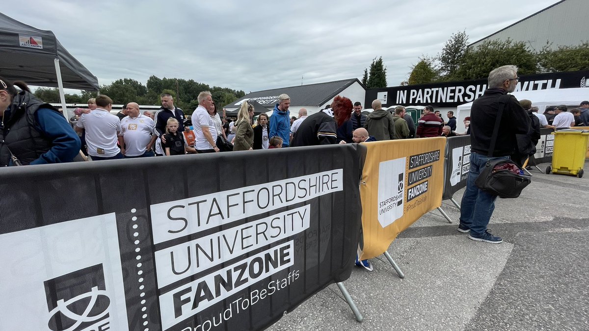 OfficialPVFC's tweet photo. Who’s coming to see us at the Fan Zone before the game on Saturday?
Don’t worry, we’ve got a marquee to protect you from the elements and it’s a great way to meet friends, enjoy some food and drinks/have a work event… 😶
12:30 - 3pm | #PVFCFanZone https://t.co/412sc3SW0O