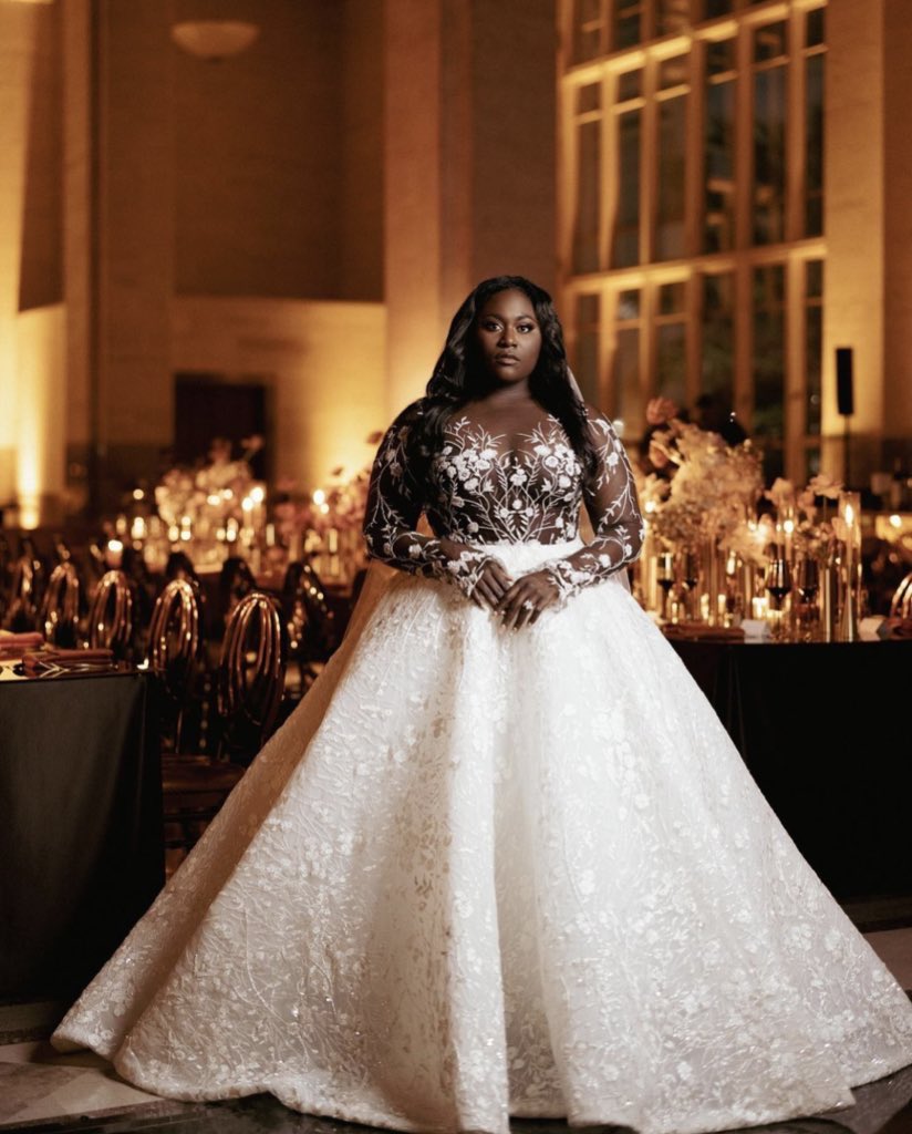 Put Danielle Brooks’ dress on the cover of Vogue 😍