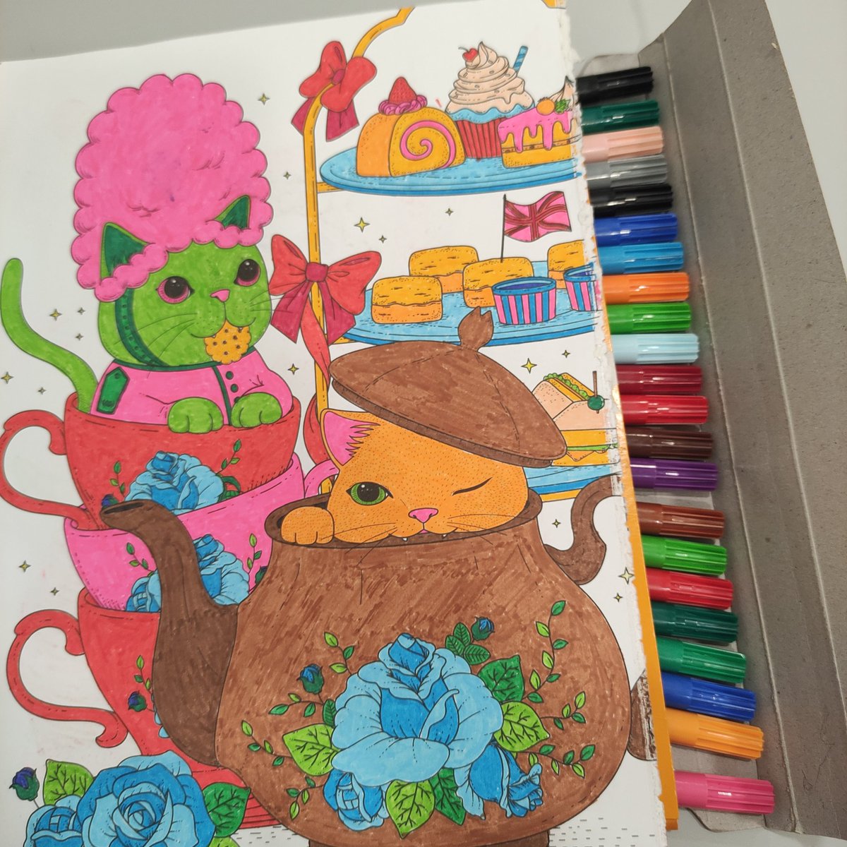 hykrast's tweet photo. Pink UK
#coloriage #chat #chats #cat https://t.co/Xpfp4mSiUn