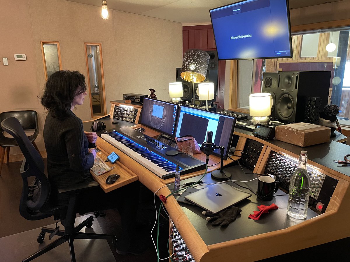 juliettekayyem's tweet image. Day Two. 12 hours in of audiobook for “The Devil Never Sleeps.”  Many thanks to recording engineer Alex Allinson and team @TheBridgeStudio and their quick transformation to @cnn studio. Trip up word today: Chipotle (think E. Coli).

Preorder audio or book:
publicaffairsbooks.com/titles/juliett…