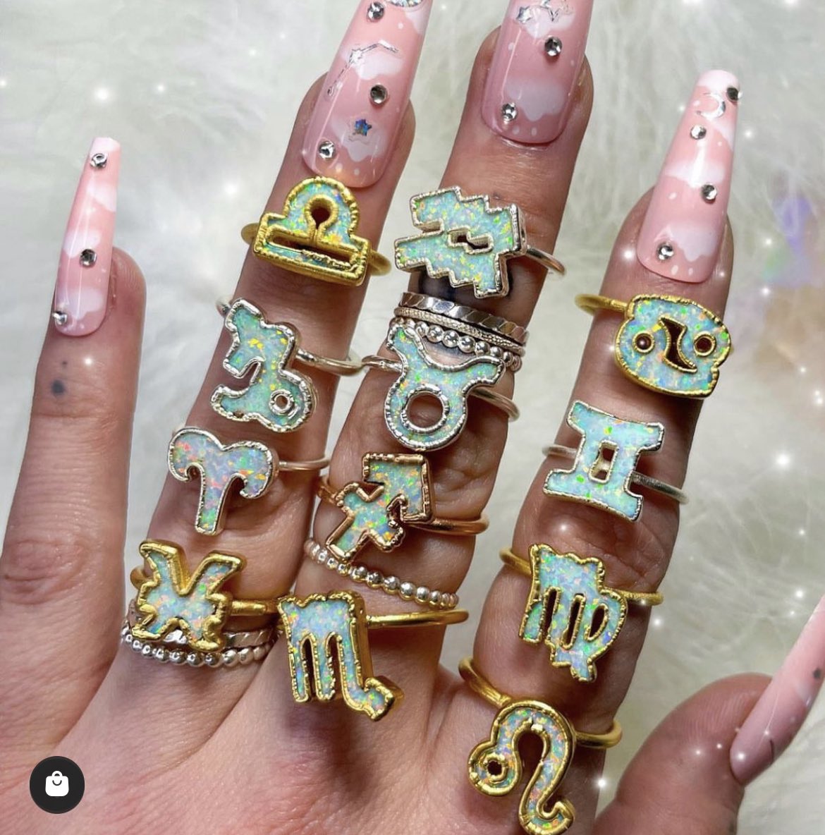 hey besties 🤗💖 all zodiac jewelry is on sale !! Necklaces are 20% off w code “zodiac” &amp; rings are 30% off automatically at checkout 🛒💖 xox moonstartribe.com/collections/cr…