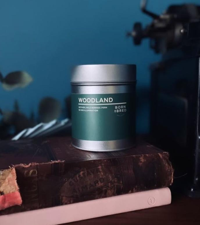 Evening #belfasthour Thanks for the lovely giveaway #GibbonsandJack 🐦

Our 5 new scented candles launched online tonight🤩Each one has a story to tell &amp; comes in a beautiful embossed tin.

Made in #Bangor by our awesome candle maker Pat 😊

#candle #storytelling #ireland