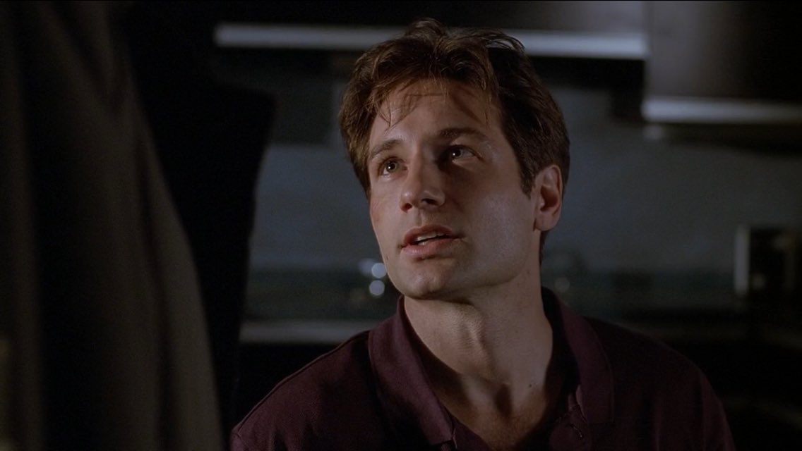 scullyxf's tweet photo. this mulder lives in my mind rent free https://t.co/h1cOWdfpGW