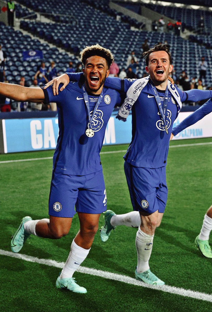 Alexguazzelli's tweet photo. Club is missing our wing backs 💔 https://t.co/jaNplVeGtU