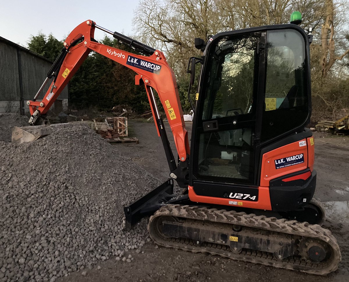 LandKWarcup's tweet photo. Thanks to @vencoplant for our new #kubota U27-4. Also big thanks to Signs &amp; Graphics Etc @SeatonGarage for supplying our company graphics. https://t.co/ehc1vsnsQv