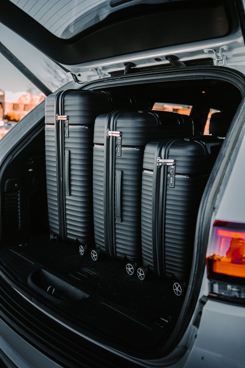 solepremise's tweet photo. Big things coming in 2022 for @SolePremise! New Red Poly is getting great feedback on Pre-Sale and our Hard case Luggage is hittin! #SolePremise #Travel #Shoes #SecuretheBag #OnlyWayToTravel https://t.co/RDdrbx4ZTs