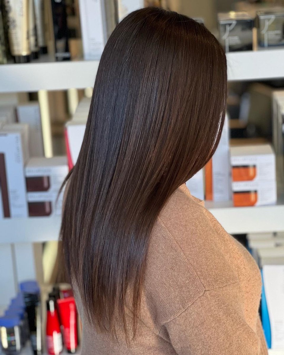 puraluxe's tweet photo. A whole lotta shine and zero frizz thanks to @elemental.haircraft and the #PuraLuxe smoothing treatment 🔥 https://t.co/UaYbvwiZ9s
