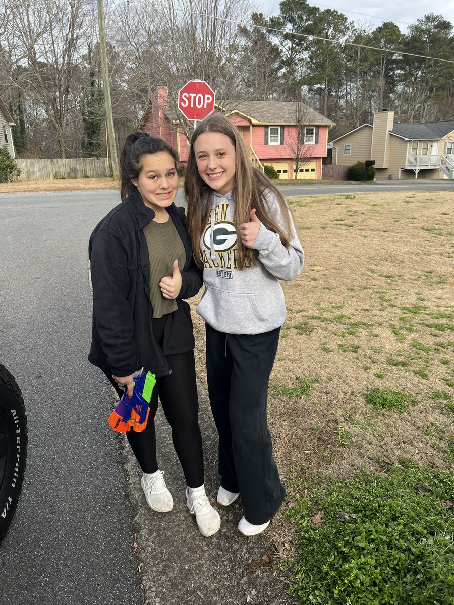 TriggerHappy_22's tweet photo. abby got abolished by danielle “the dominator” and asby got the big kill on olivia! (4,2) https://t.co/5y2iYf4LPm