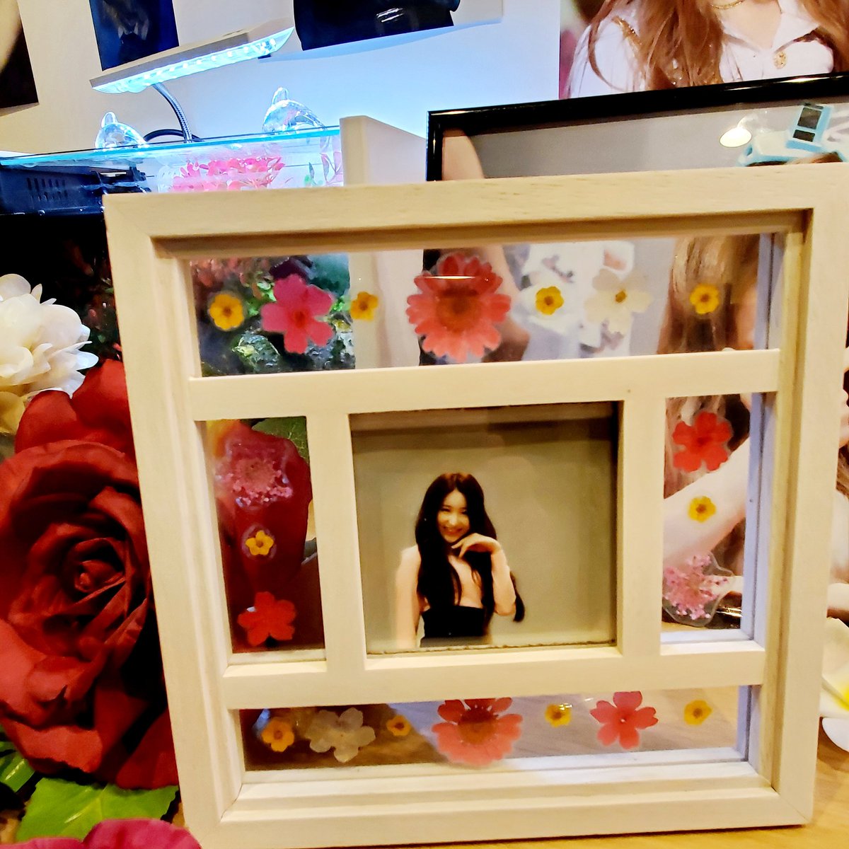 calmbiyori's tweet image. イベント主催の
@B2stMo さまが1/11急逝されました
チェヨンのお誕生日まで頑張ったんだね

1度だけでもご一緒出来た事を誇りに思っています
仙台までわざわざ駆けつけてくれてありがとう
WIZONEをたくさん楽しませてくれてありがとう
思い出のチェヨンイベント写真と共にたくさんの感謝を込めて

合掌