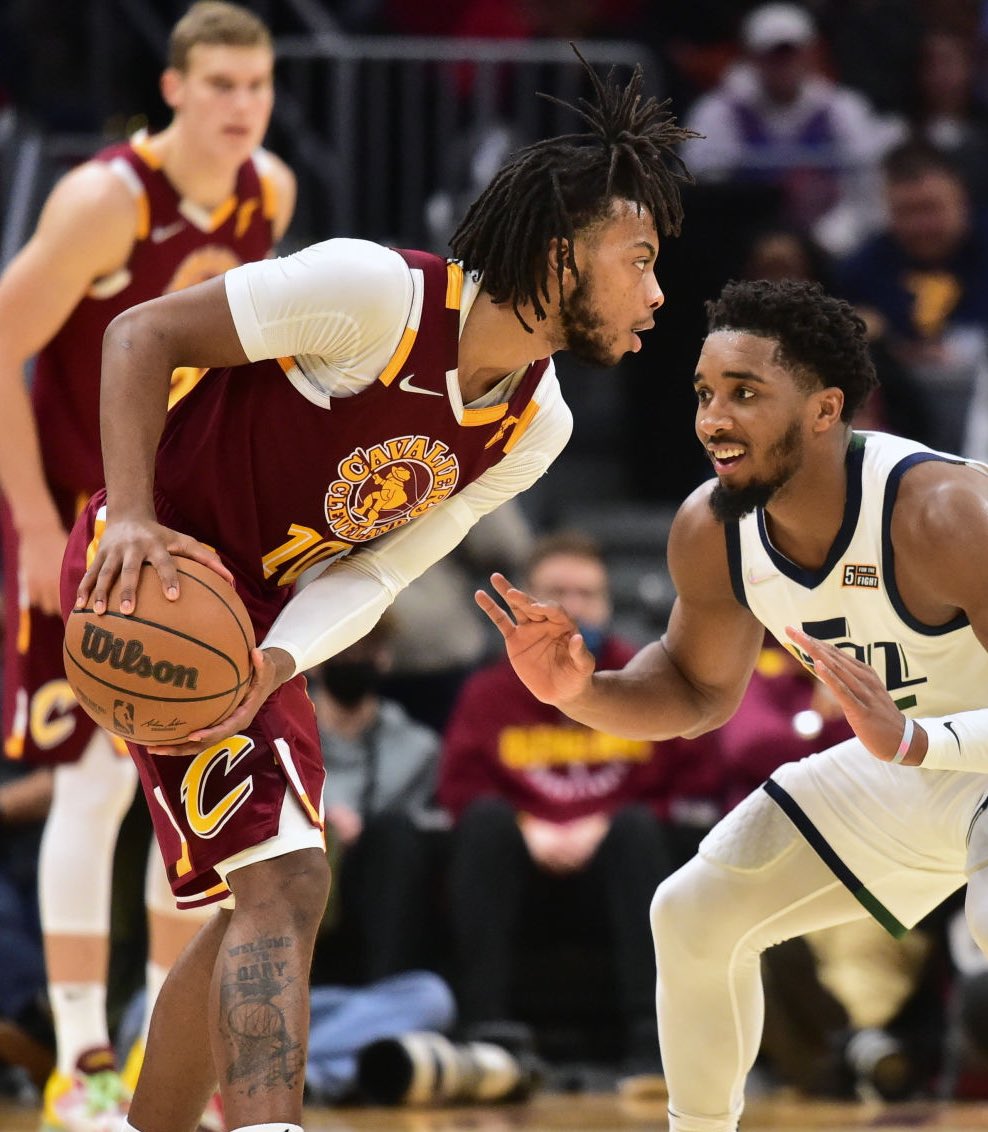 “Darius Garland deserves to be in the All-Star Game.” 👀

- Donovan Mitchell 

#DariusGarland #NBAAllStar