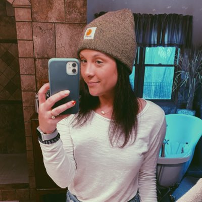 Abby Busby tweet media